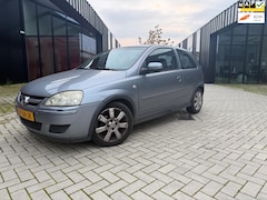 Opel Corsa - 1.2-16V Silverline Airco Elek pakket NL Auto NAP