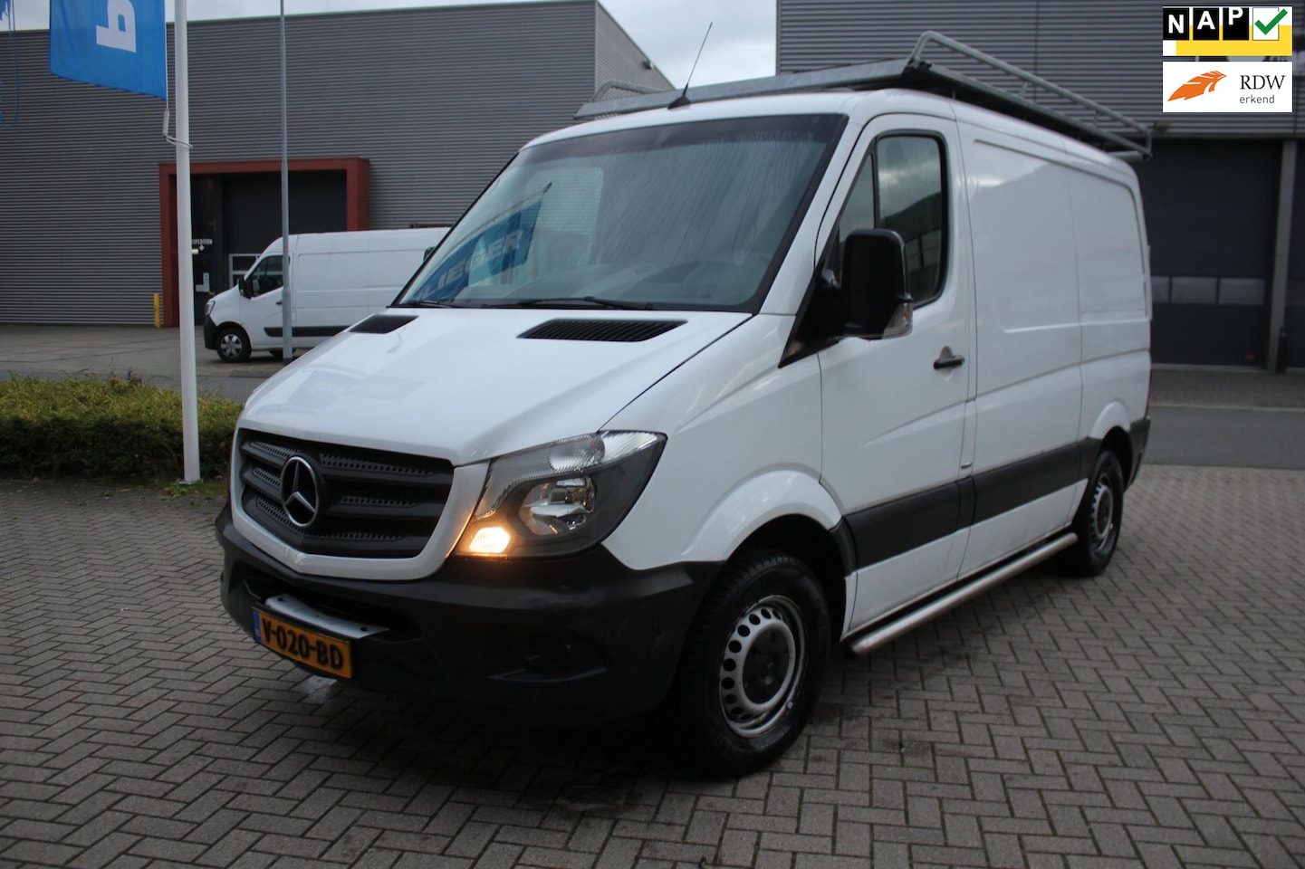 Mercedes-Benz Sprinter - 211 2.2 CDI 325 DC 211 2.2 CDI 325 DC - AutoWereld.nl