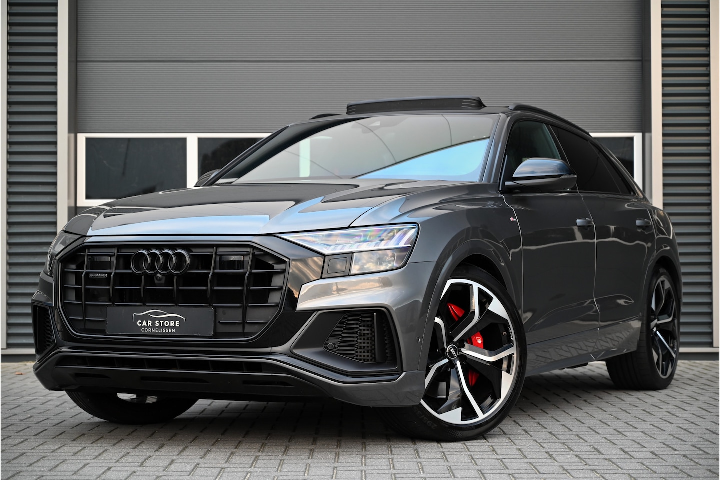 Audi Q8 - 55 TFSI e QUATTRO / S-LINE / PANO / RS SEATS / LED MATRIX / B&O / HUD / NACHTZICHT / 360 C - AutoWereld.nl
