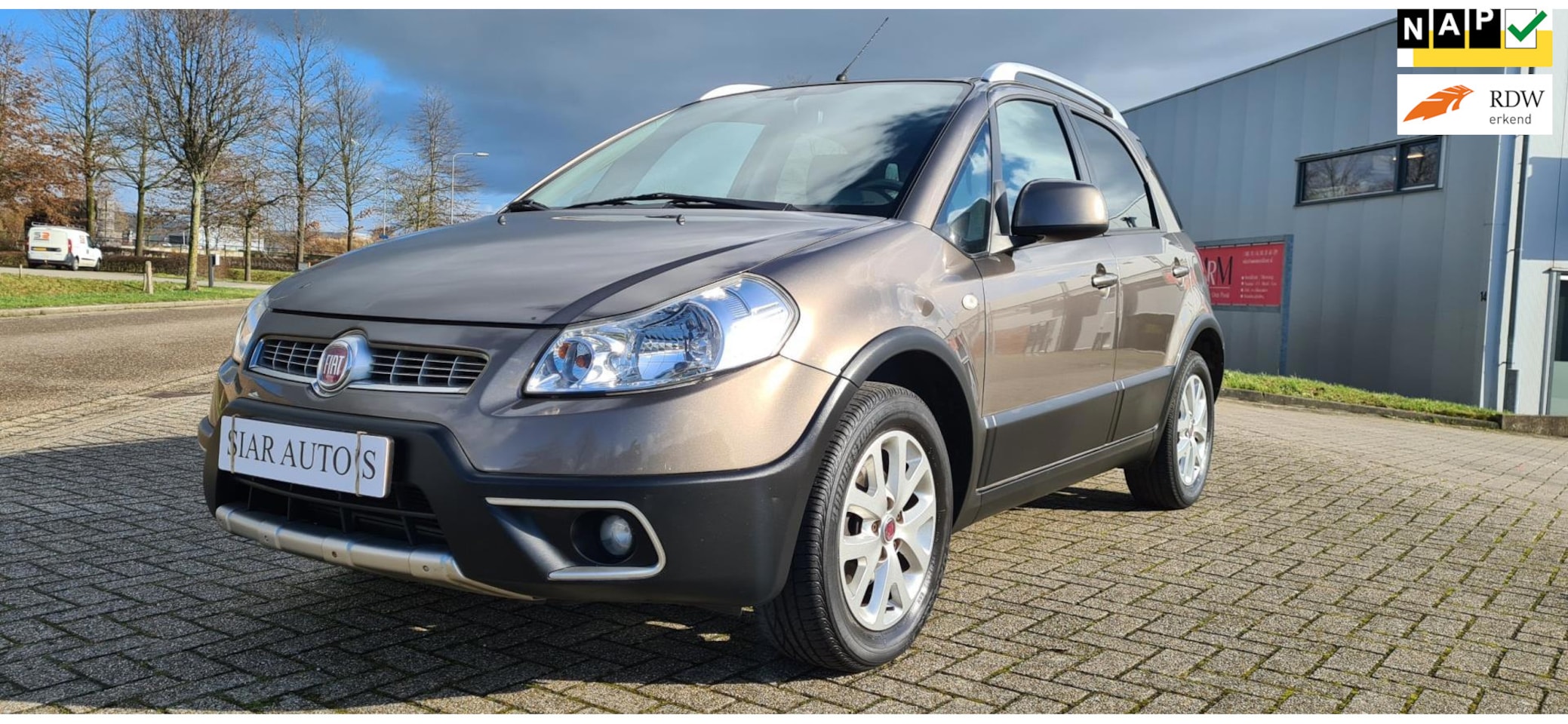 Fiat Sedici - Hoge Instap zeer nette auto met weinig km 126908 met N.A.P - AutoWereld.nl
