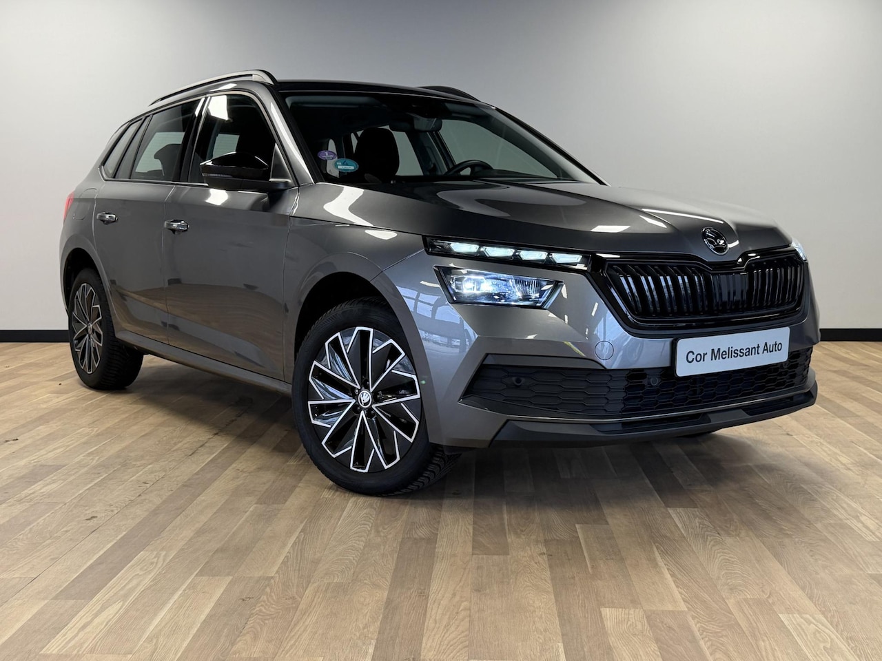Skoda Kamiq - 1.0 TSI Active CAMERA | CRUISE | KEYLESS | CARPLAY - AutoWereld.nl