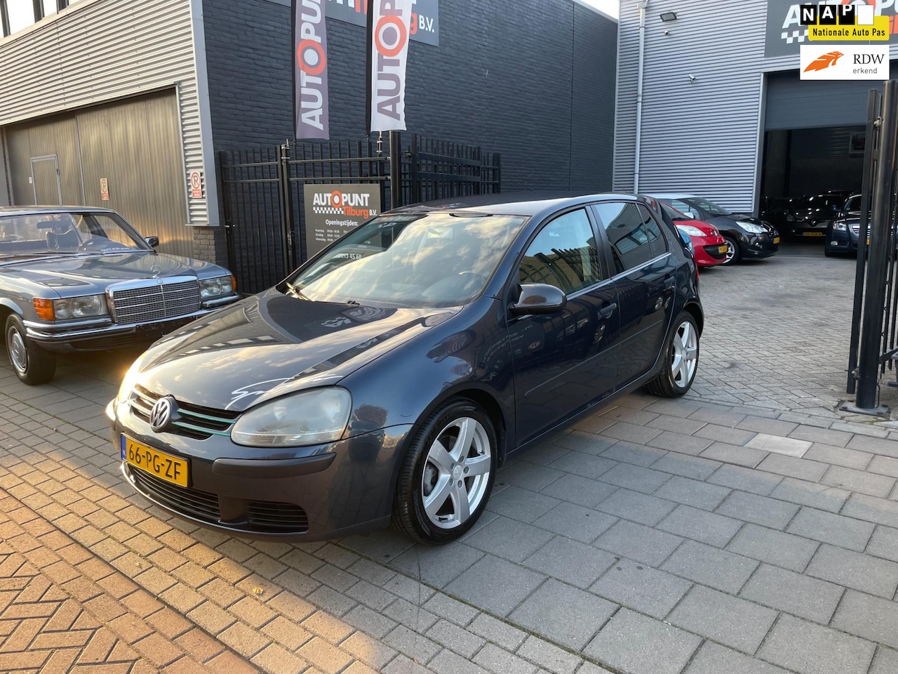Volkswagen Golf - 1.6 FSI Trendline Trekhaak Airco Navi NAP APK - AutoWereld.nl
