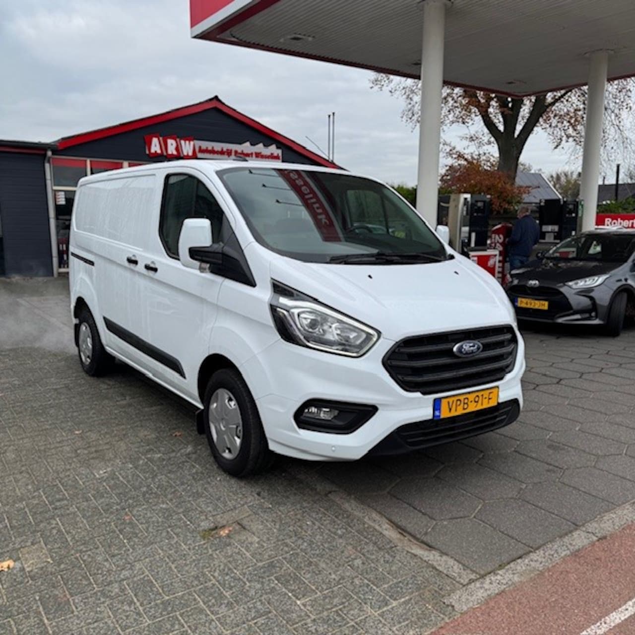 Ford Transit Custom - GB 2.0 TDCi 130PK 320 L1H1 Trend - AutoWereld.nl