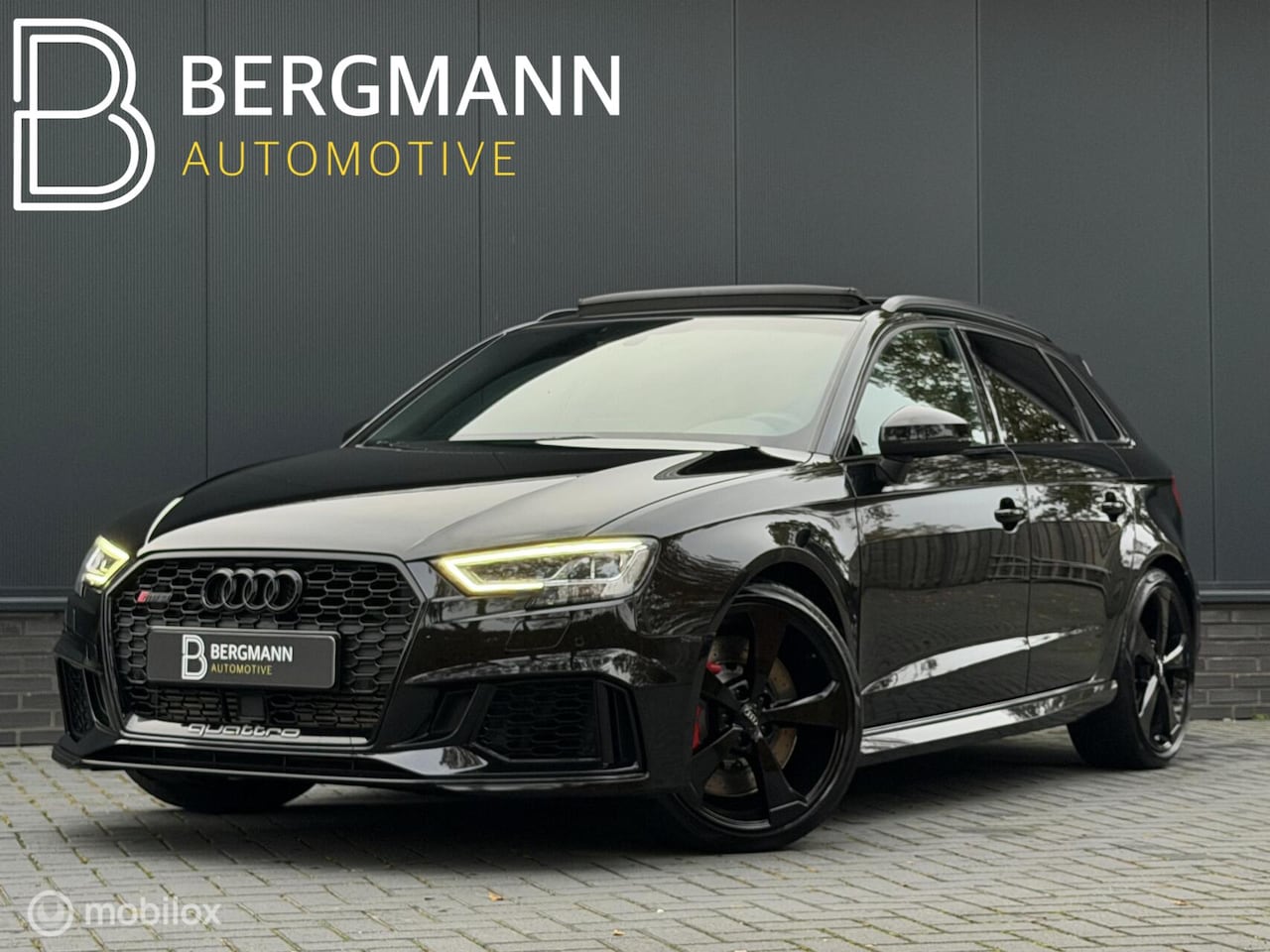 Audi RS3 - 2.5 TFSI RS3 quattro|full black|pano|carbon|B&O|massage - AutoWereld.nl