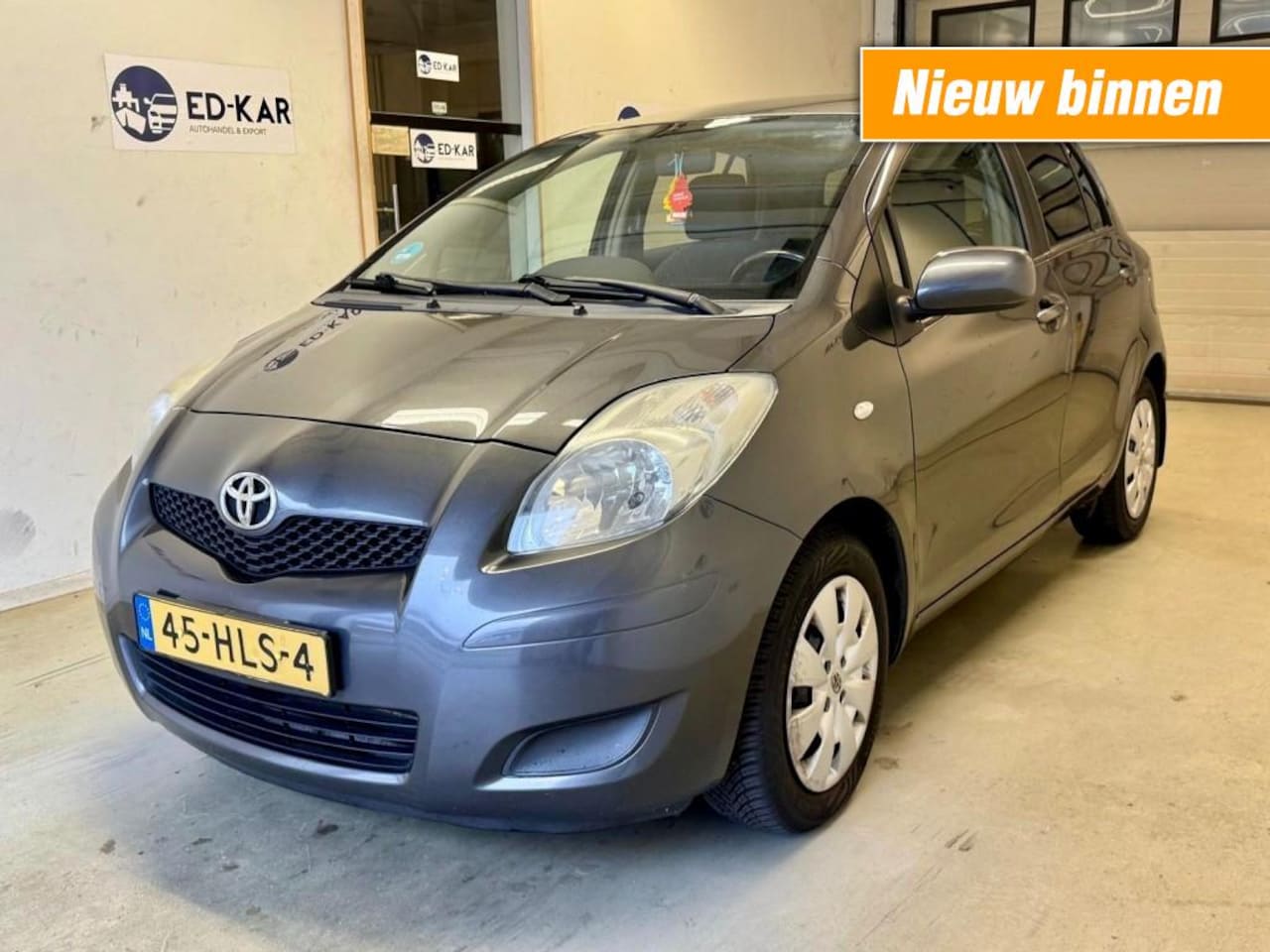 Toyota Yaris - 1.3 VVTi Aspiration 101PK AIRCO NAVI RIJDT GOED NAP - AutoWereld.nl