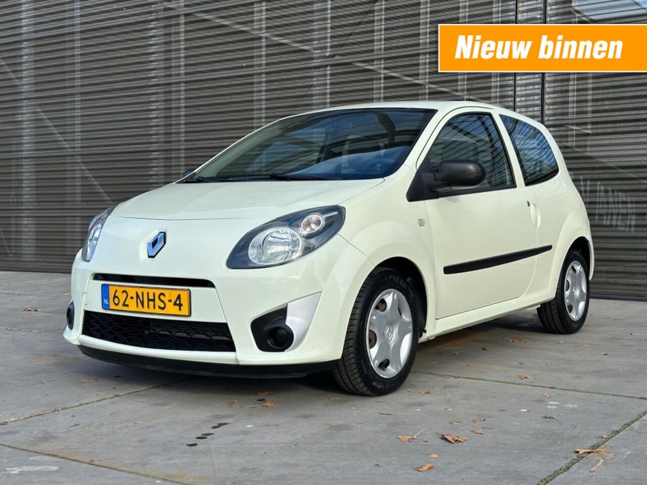 Renault Twingo - 1.2-16V AUTHENTIQUE AIRCO LAGE KM !! IN NIEUWSTAAT !! - AutoWereld.nl