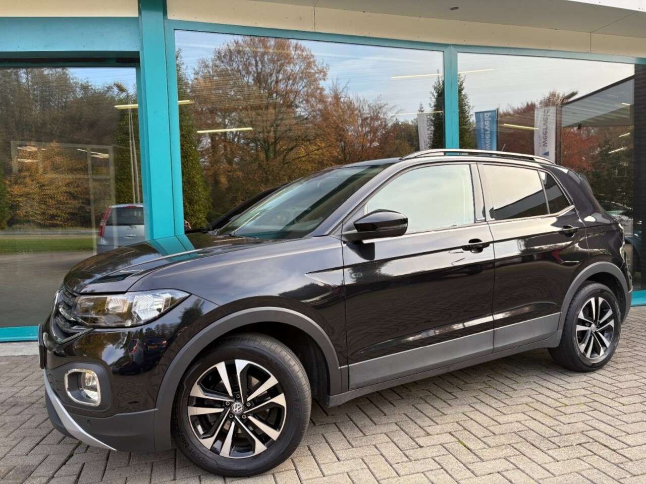Volkswagen T-Cross - 1.0 TSI LIFE CarPlay, Navi, Adaptive, LED, PDC, 16Inch - AutoWereld.nl