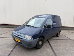 Peugeot Expert - 220C 1.9 Standaard