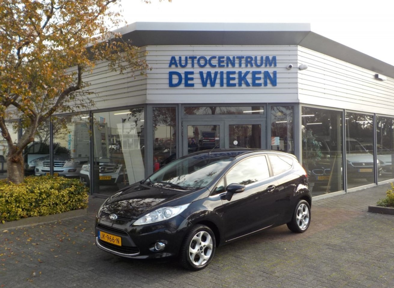 Ford Fiesta - 1.25 TITANIUM 82PK CLIMATRONIC PDC STOELVERWARMING LM VELGEN APK GEKEURD TOT 12-10-2026 - AutoWereld.nl