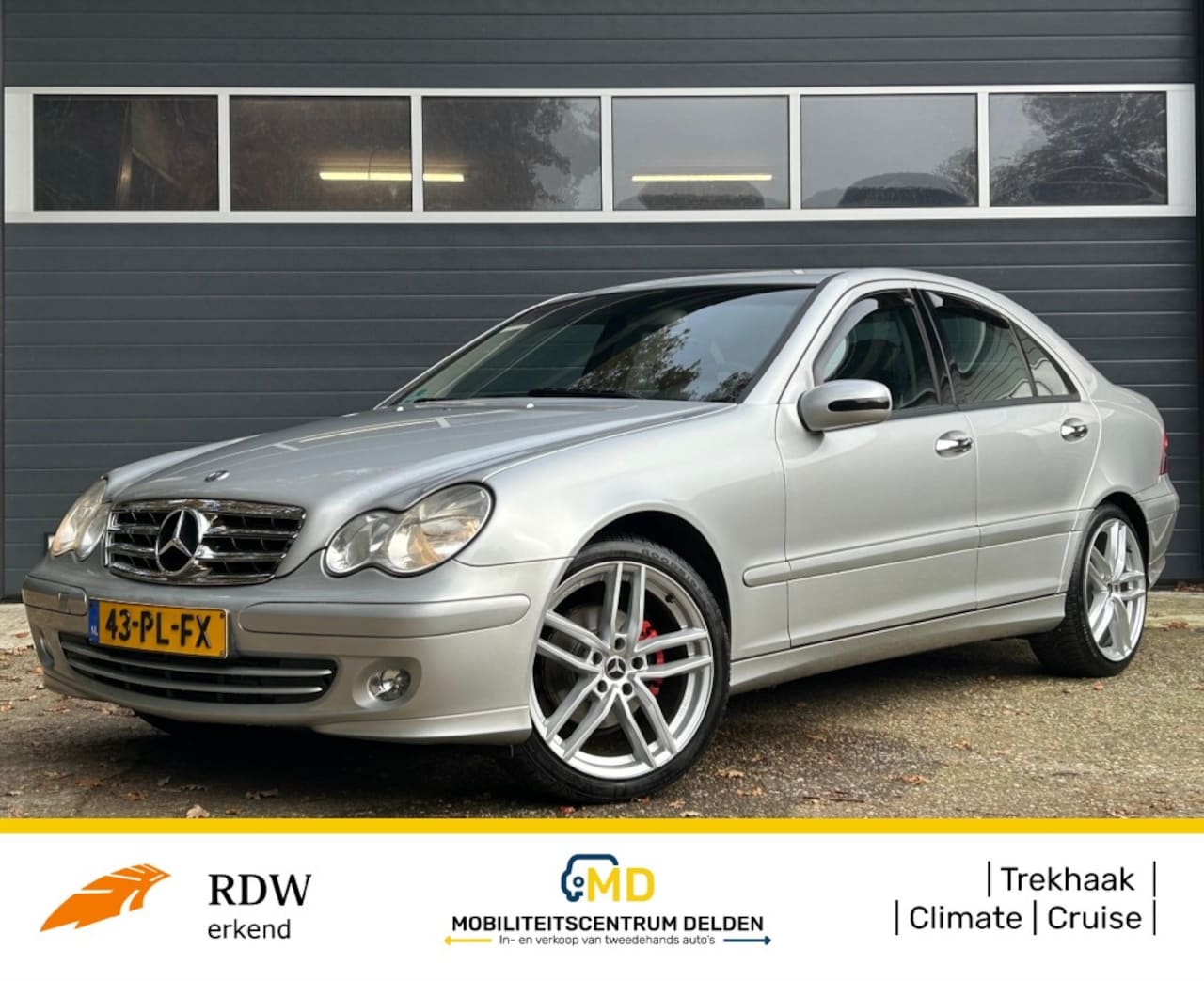 Mercedes-Benz C-klasse - 180 K. CLASSIC / Facelift / Goed onderhouden / Navi / - AutoWereld.nl