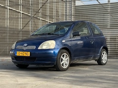 Toyota Yaris - 1.3-16V VVT-I SOL SP INRUILKOOPJE ZO MEENEMEN