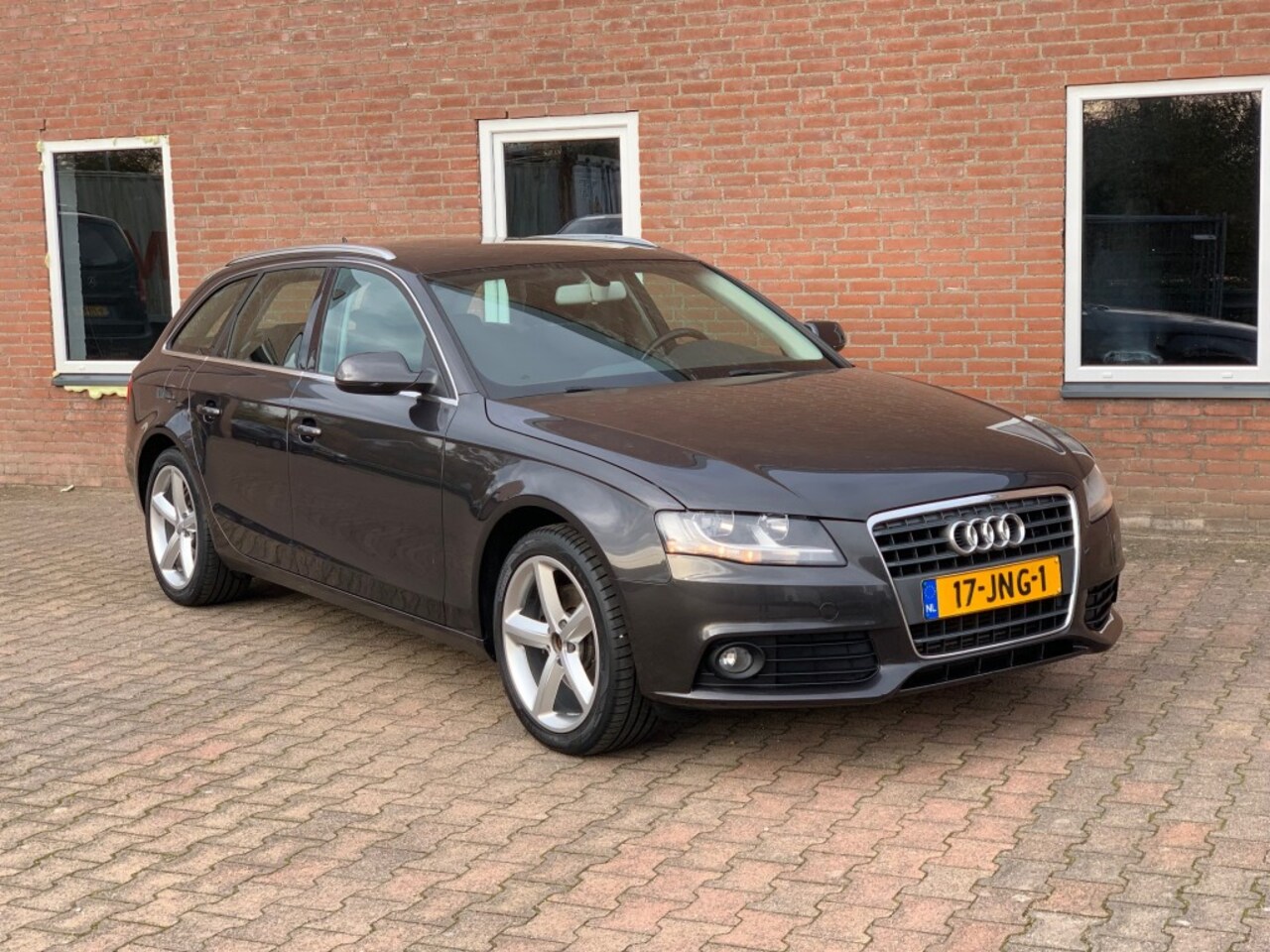 Audi A4 Avant - avant 1.8 tfsi pro line business YOUNG TIMER - AutoWereld.nl