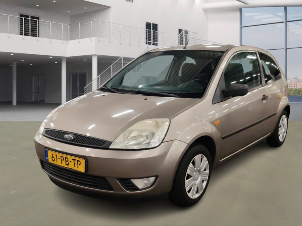 Ford Fiesta - 1.4-16V Trend/AUTOMAAT/ LAAG KM - AutoWereld.nl