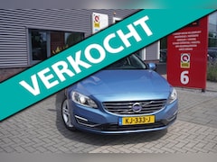 Volvo V60 - 2.4 D6 AWD Plug-In Hybrid Summum / Cruise / Stoelverwarming