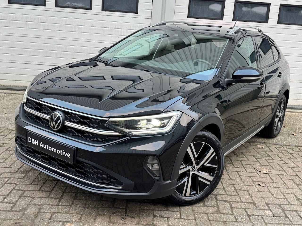 Volkswagen Taigo - 1.0 TSI Style automaat/xenon/led/front assist/virtual/carplay/acc/iQ drive - AutoWereld.nl