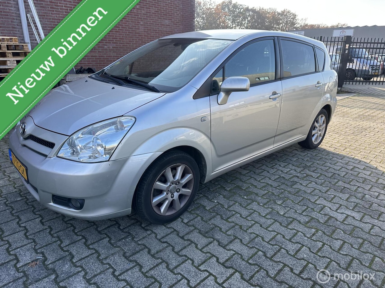 Toyota Corolla Verso - 1.8 VVT-i Terra 7p. 1.8 VVT-i Terra 7p. - AutoWereld.nl