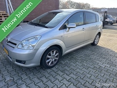 Toyota Corolla Verso - 1.8 VVT-i Terra 7p