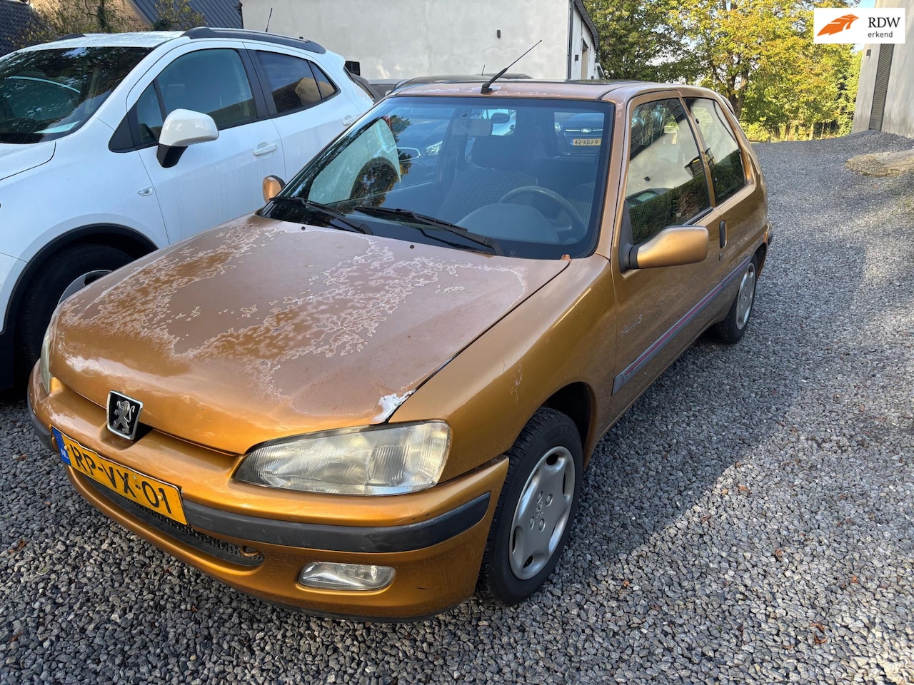 Peugeot 106 - 1.0 Accent Select. EEN JAAR APK - AutoWereld.nl