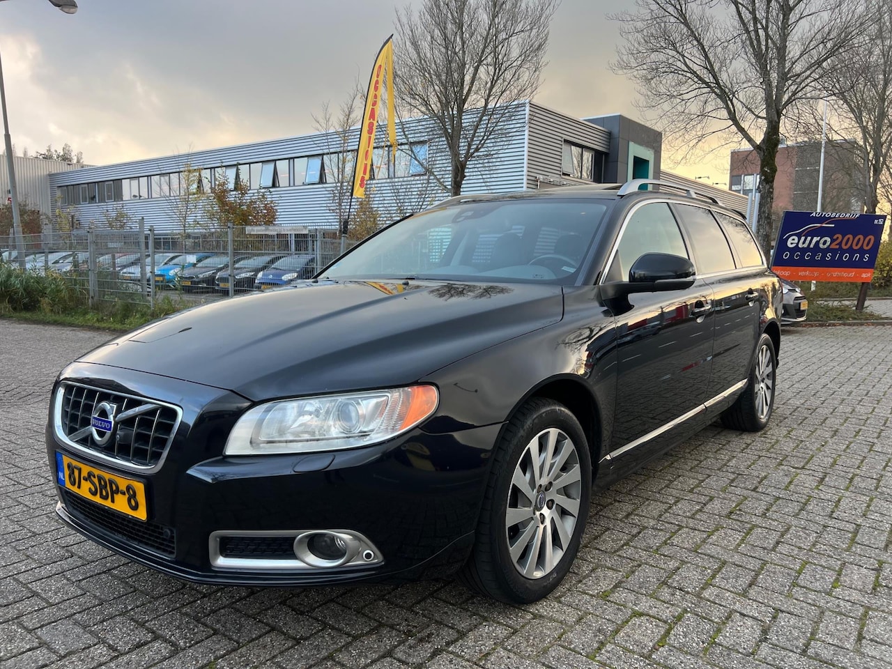 Volvo V70 - 2.0 D3 Limited Edition - Schuifdak - Camera - AutoWereld.nl