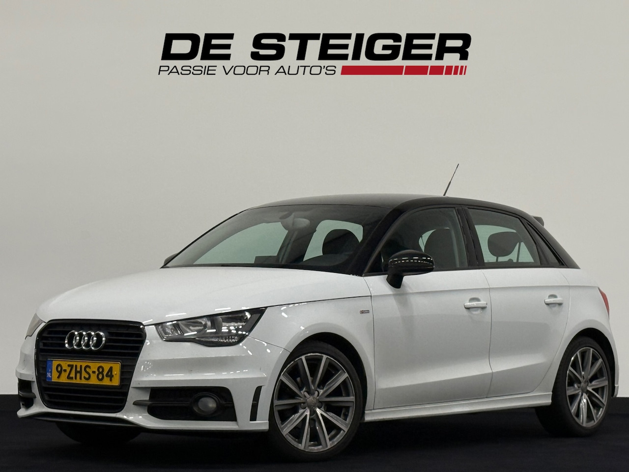 Audi A1 Sportback - 1.2 TFSI Admired S-line AC Cruise 5 deurs - AutoWereld.nl