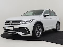Volkswagen Tiguan - 1.4 TSI eHybrid R-Line Business+ 245pk | 360gr Camera l Head up display | Keyless | 360 ca