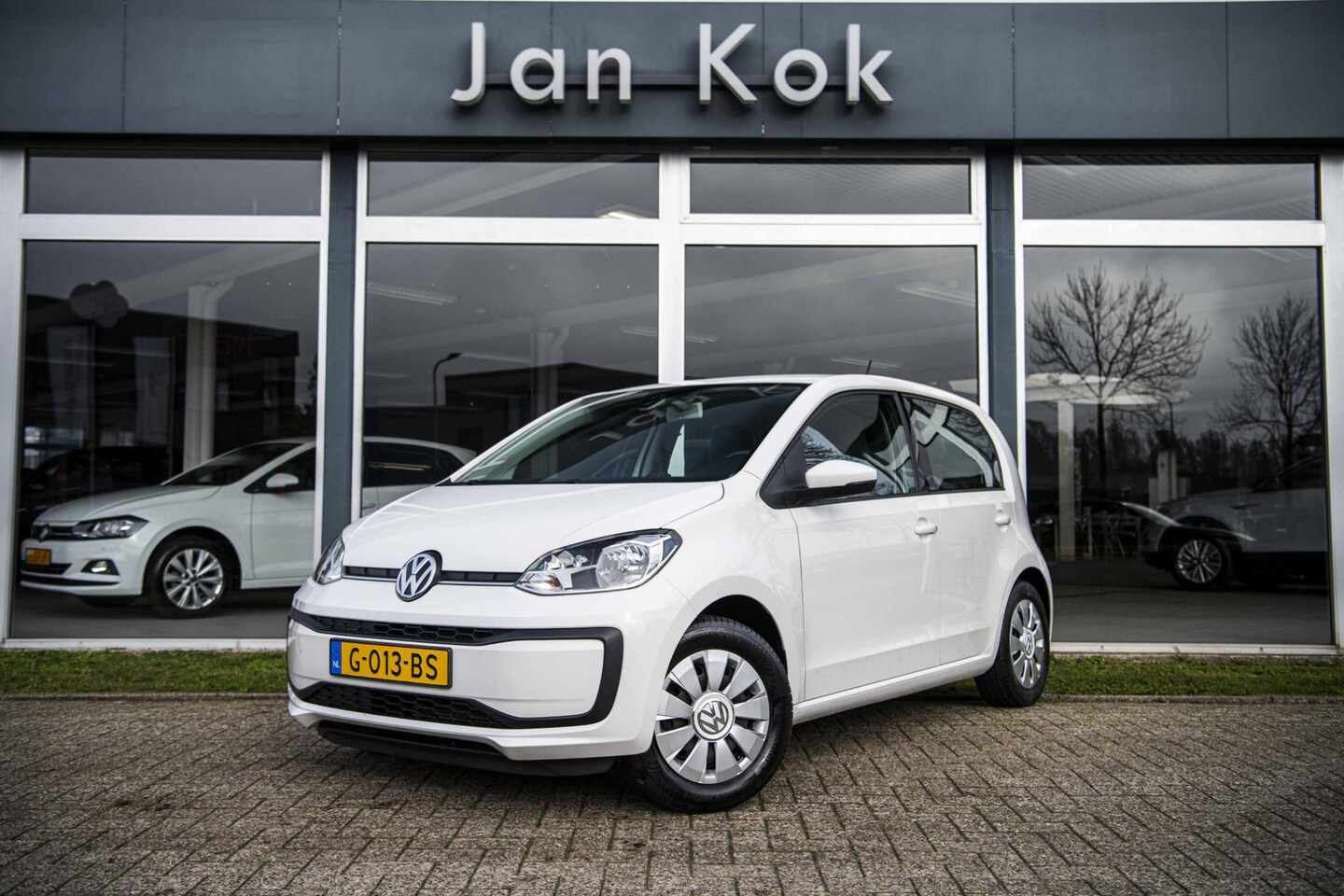 Volkswagen Up! - 1.0 BMT move up! | Cruise Control | Parkeersensoren - AutoWereld.nl