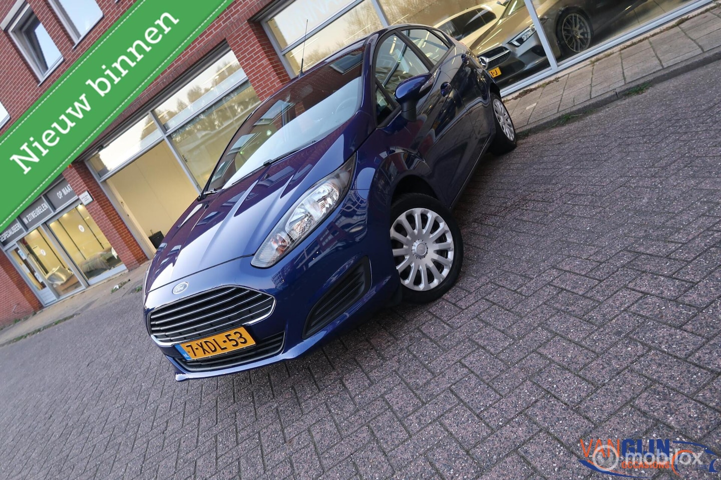 Ford Fiesta - 1.0 Style Airco Navi 80PK - AutoWereld.nl
