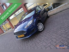 Ford Fiesta - 1.0 Style Airco Navi 80PK