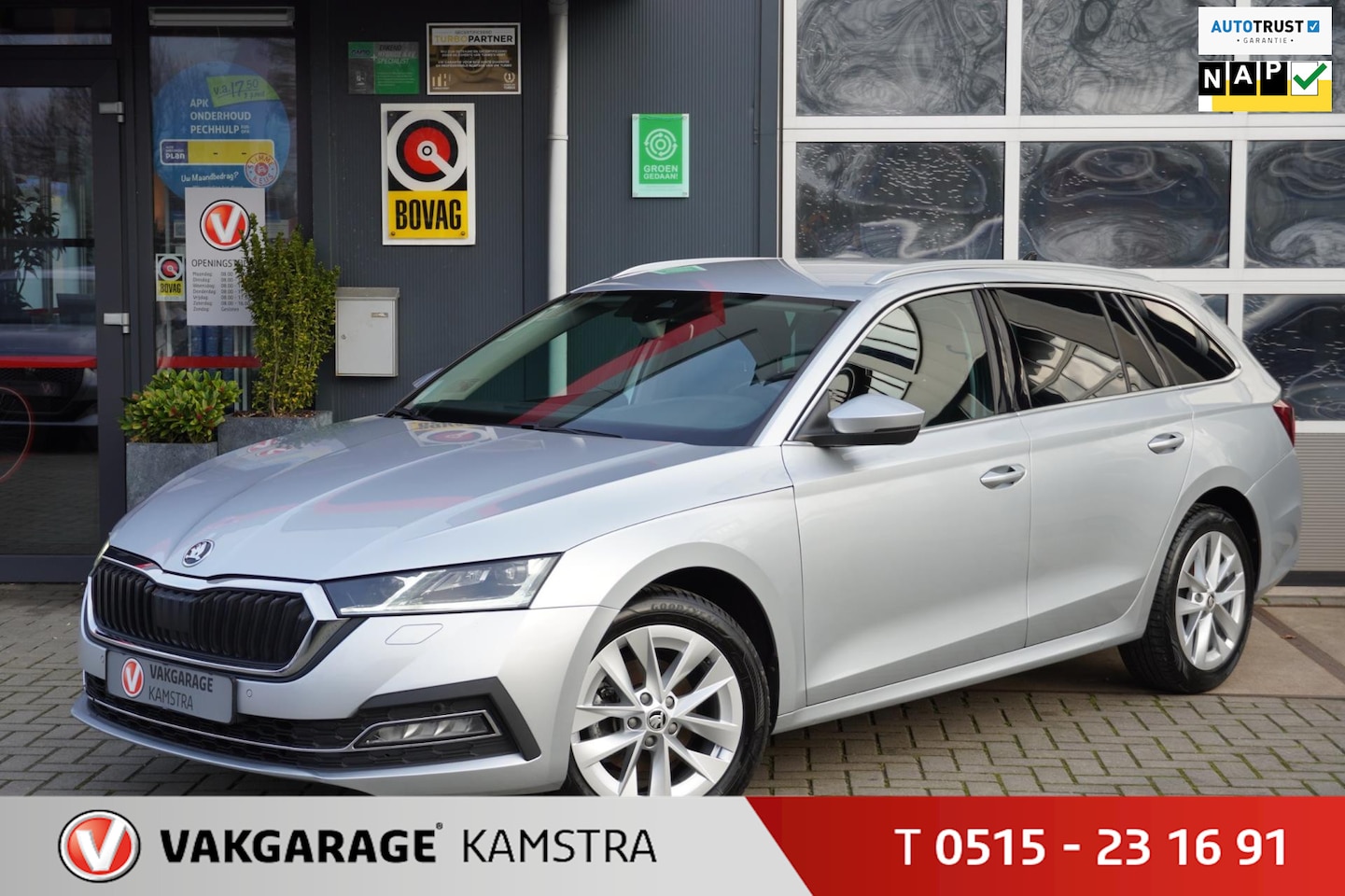 Skoda Octavia Combi - 1.5 TSI NAP Navi/Winter/ACC/Elektr.klep - AutoWereld.nl
