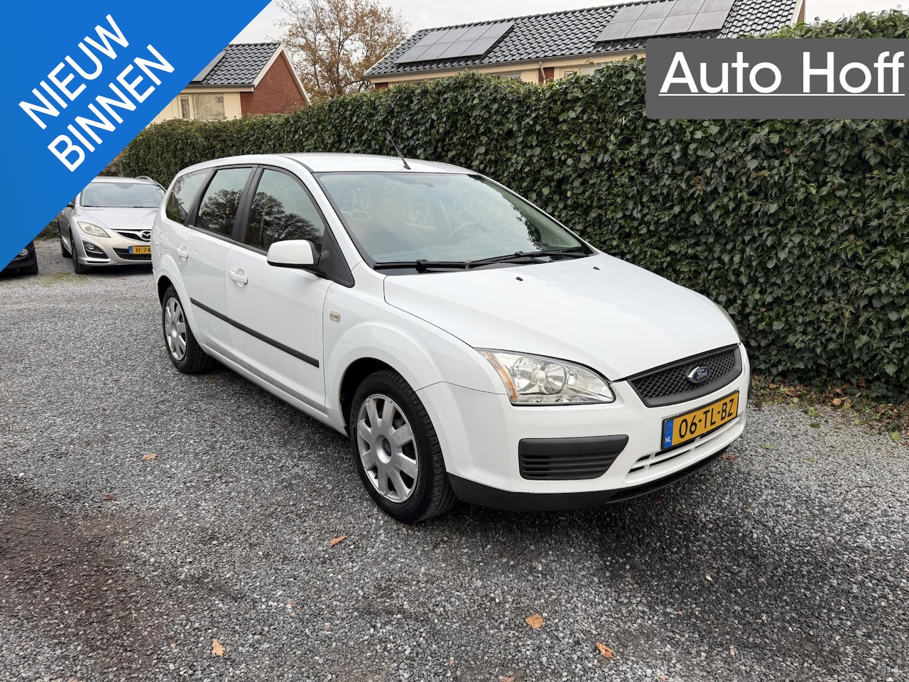 Ford Focus Wagon - 1.6-16V Trend Automaat | Airco | Cruise Control | Elekt. Ramen | Trekhaak | APK tot 16-11- - AutoWereld.nl