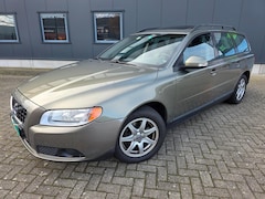 Volvo V70 - 3.2 AWD, schuifdak, netto € 11.350, bijtelvriendelijk