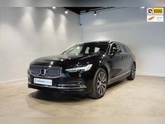 Volvo V90 - 2.0 B4 Inscription Pano, Stoelverwarming, Trekhaak