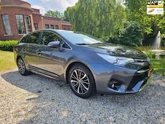 Toyota Avensis Touring Sports - 1.8 VVT-i SkyView Edition Airco Cruise