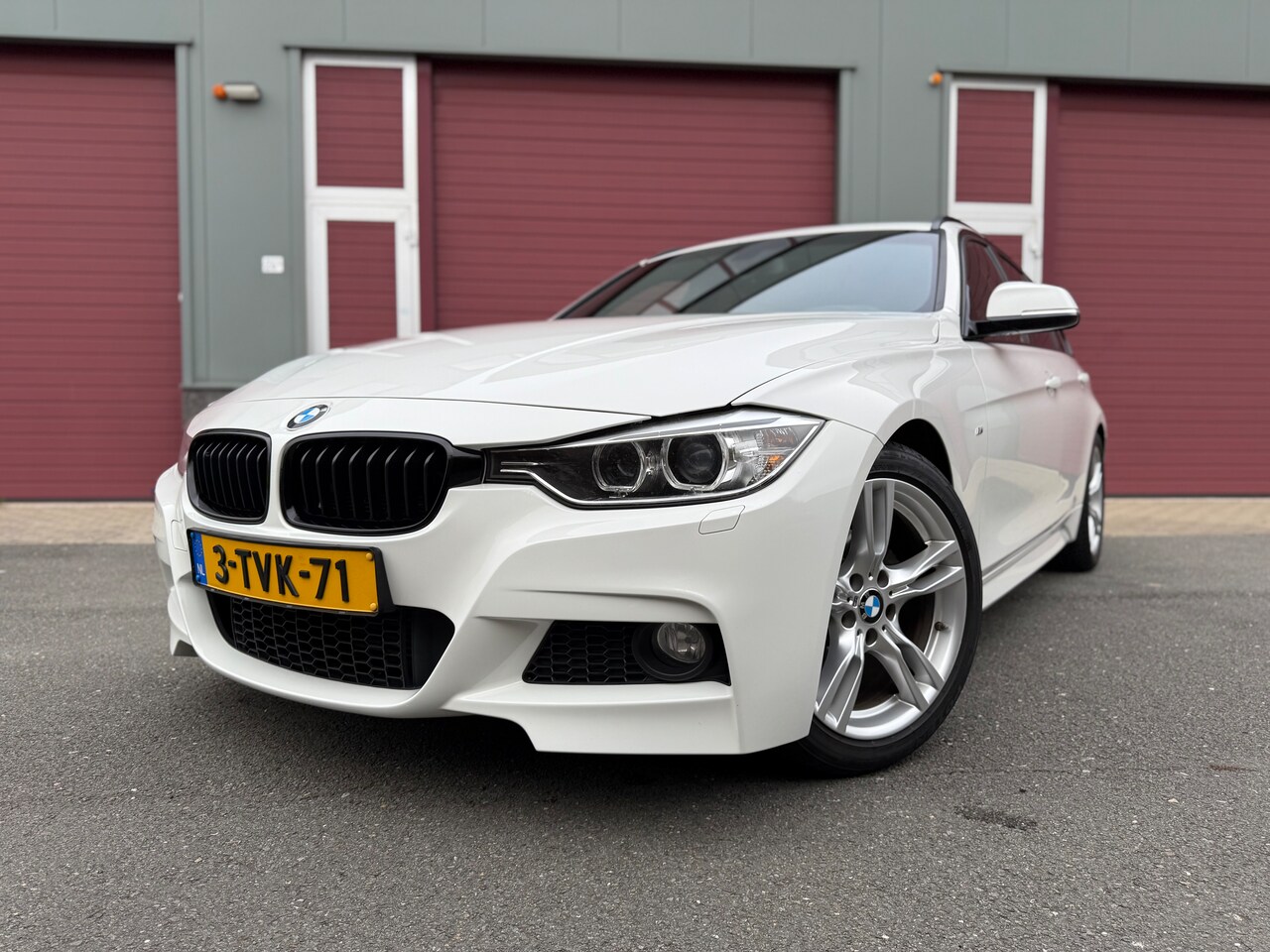 BMW 3-serie Touring - 316i M Sport Executive - AutoWereld.nl