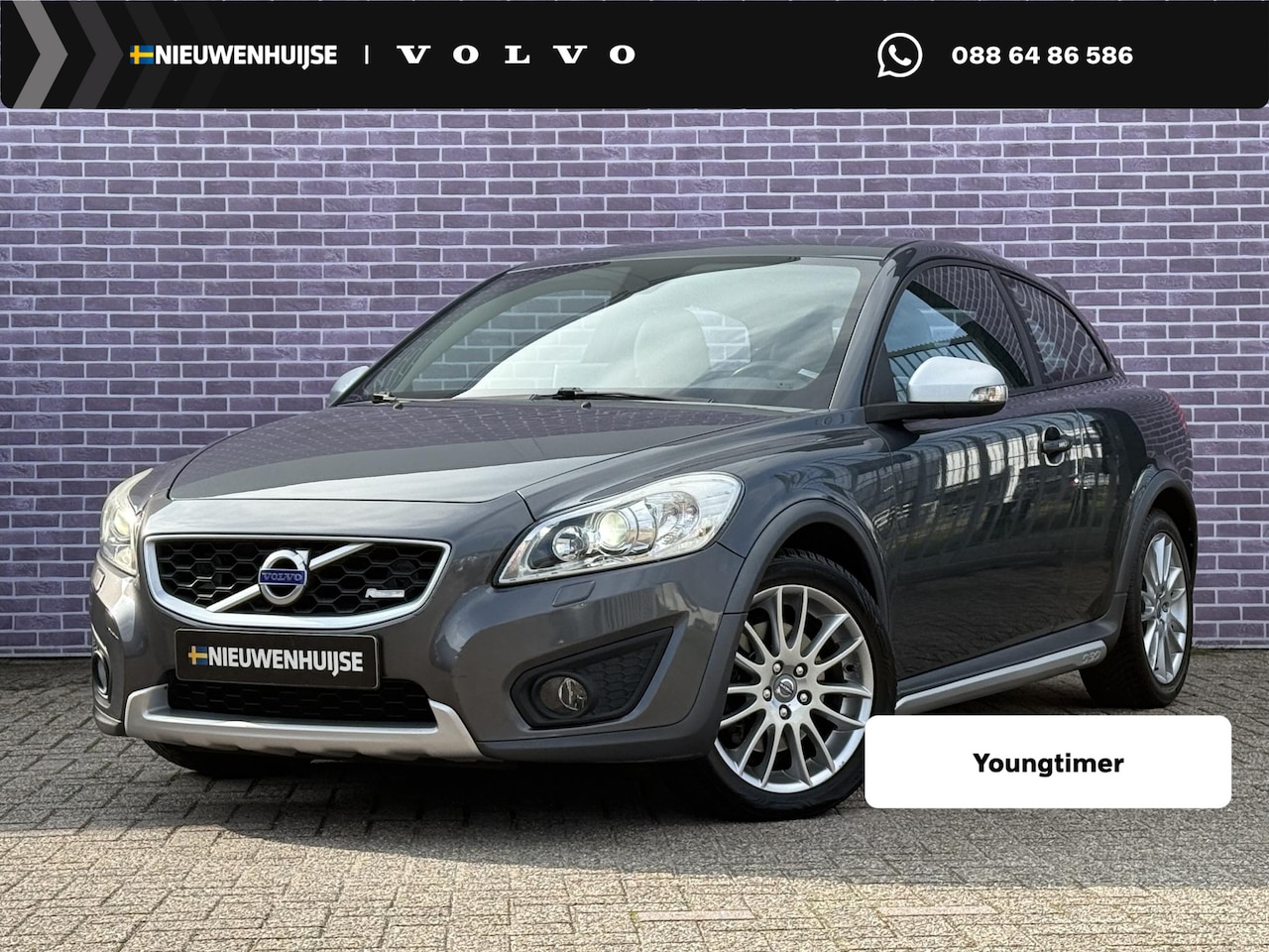 Volvo C30 - 2.4i 170PK Automaat Summum | Nieuw Binnen | Trekhaak | Leder | Bluetooth | Spoiler | High - AutoWereld.nl