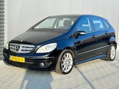 Mercedes-Benz B-klasse - 200 Turbo | Leer | Pano | Xenon | Climate controle