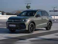Volkswagen Tiguan - 1.5 eHybrid R-Line 272 pk I Leder I Pano
