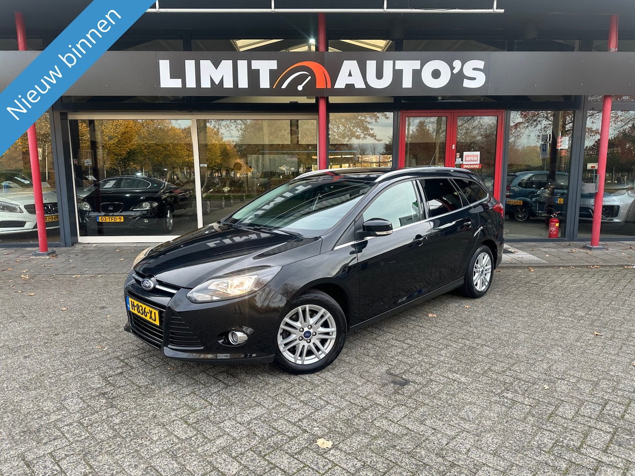 Ford Focus Wagon - 1.6 EcoBoost Titanium Climate/St.verwarming/Pdc/El.ramen/6Bak/Trekhaak/Apk - AutoWereld.nl