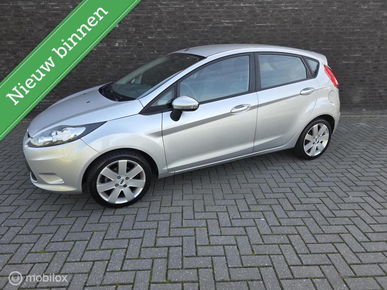 Ford Fiesta - 1.25 Trend|Airco|5-Deurs|Lichtmetaal|Nette Auto| - AutoWereld.nl