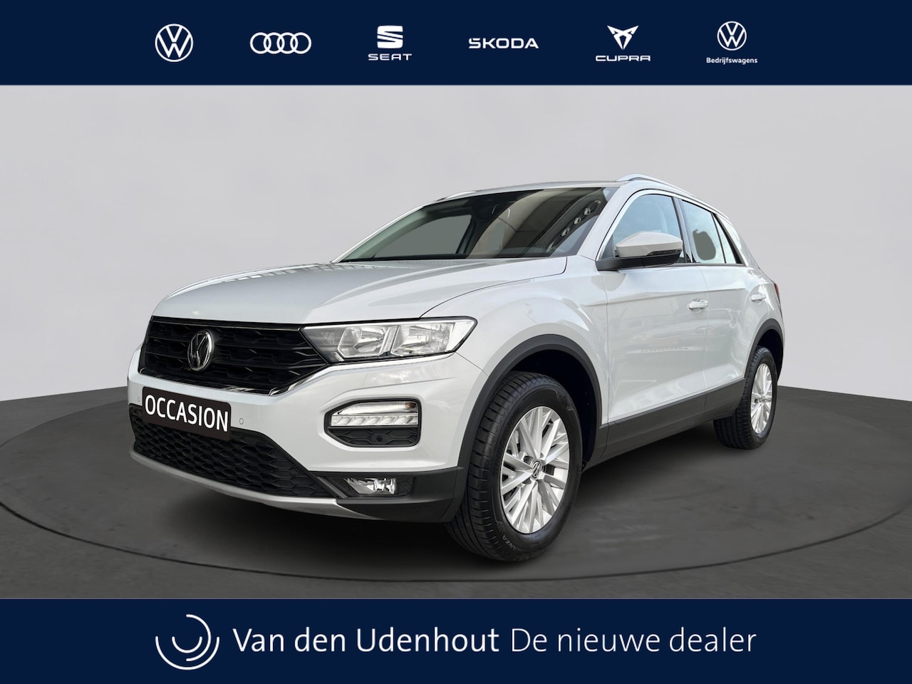 Volkswagen T-Roc - 1.5 TSI Automaat |Style | Executive pakket | Navigatie | Climate Control - AutoWereld.nl