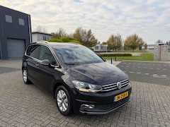 Volkswagen Touran - 1.4 TSI Highline DSG 2016