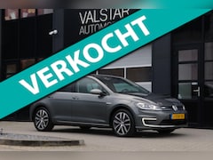 Volkswagen e-Golf - SoH 92 % | Warmtepomp | LED + | Stoelverwarming | Dealer onderhouden