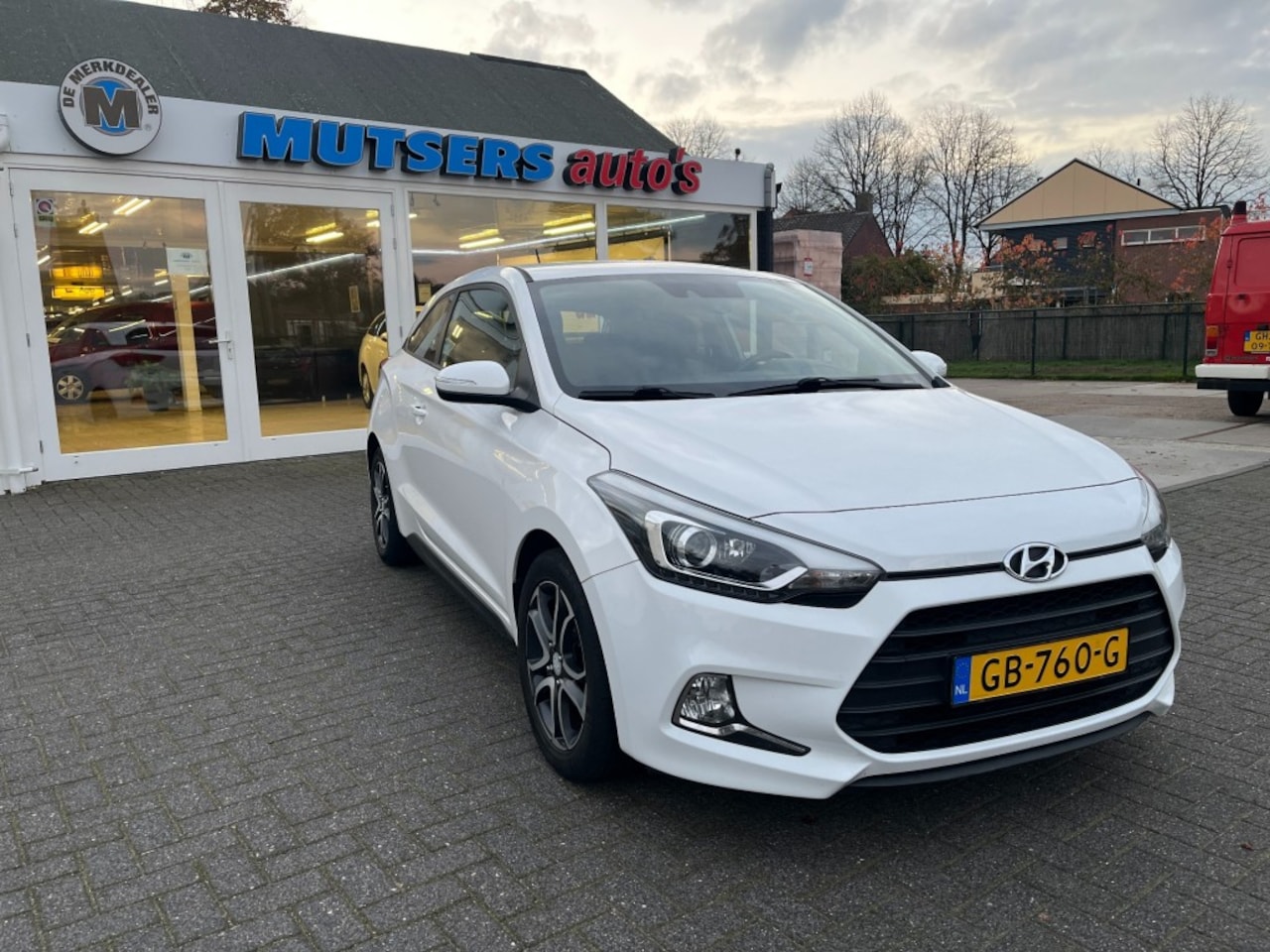 Hyundai i20 - 1.2 HP COUPE , AIRCO,CRUISE, uitstekende staat! - AutoWereld.nl