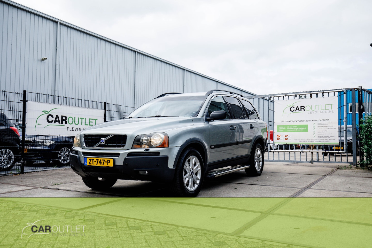 Volvo XC90 - 2.5 T Elite NIEUWE APK Prachtige Youngtimer met vele opties! Automaat, trekhaak, loopt en - AutoWereld.nl