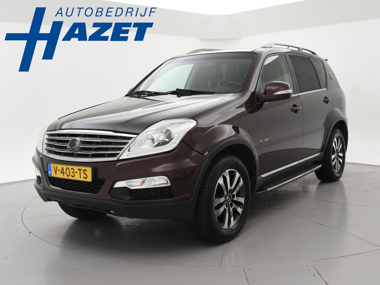 SsangYong Rexton - RX 200 e-XDI 155 PK 4WD AUT. + TREKHAAK | LEDER | MEMORY | STOELVERW. - AutoWereld.nl