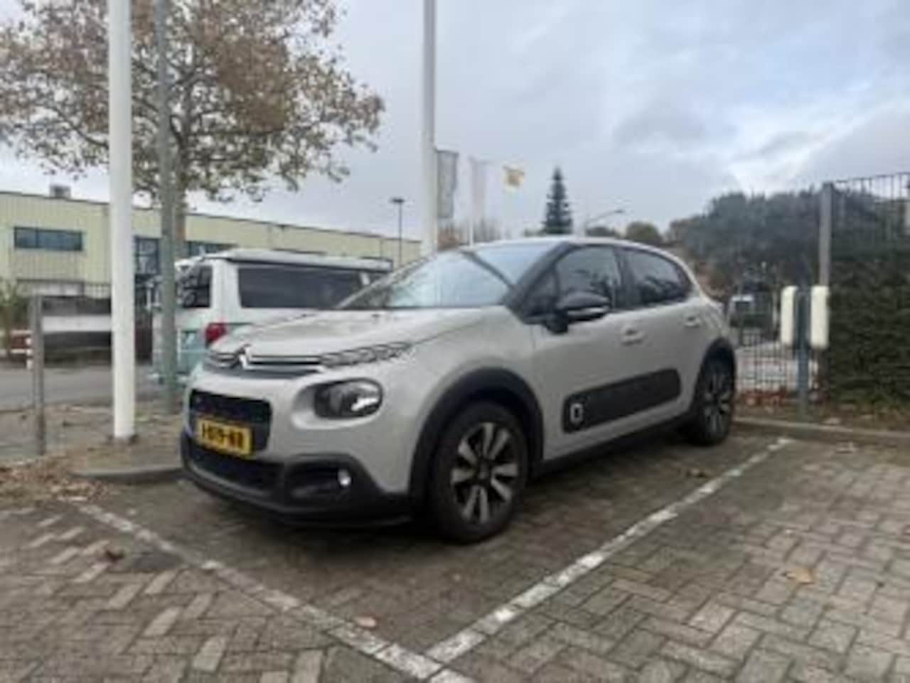 Citroën C3 - 1.2 PureTech S&S Shine 1.2 PureTech S&S Shine - AutoWereld.nl