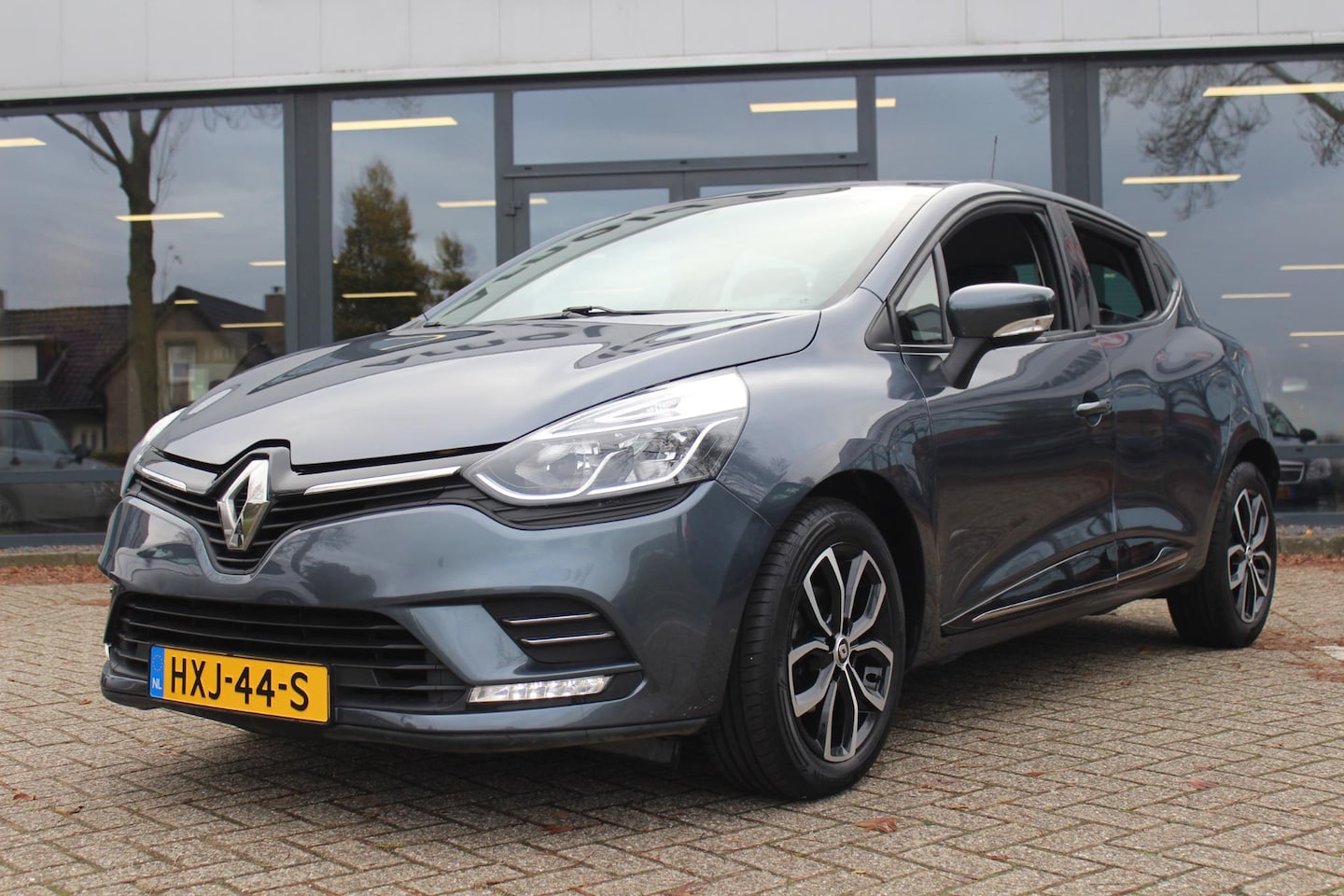 Renault Clio - 0.9 TCe Limited 0.9 TCe Limited - AutoWereld.nl