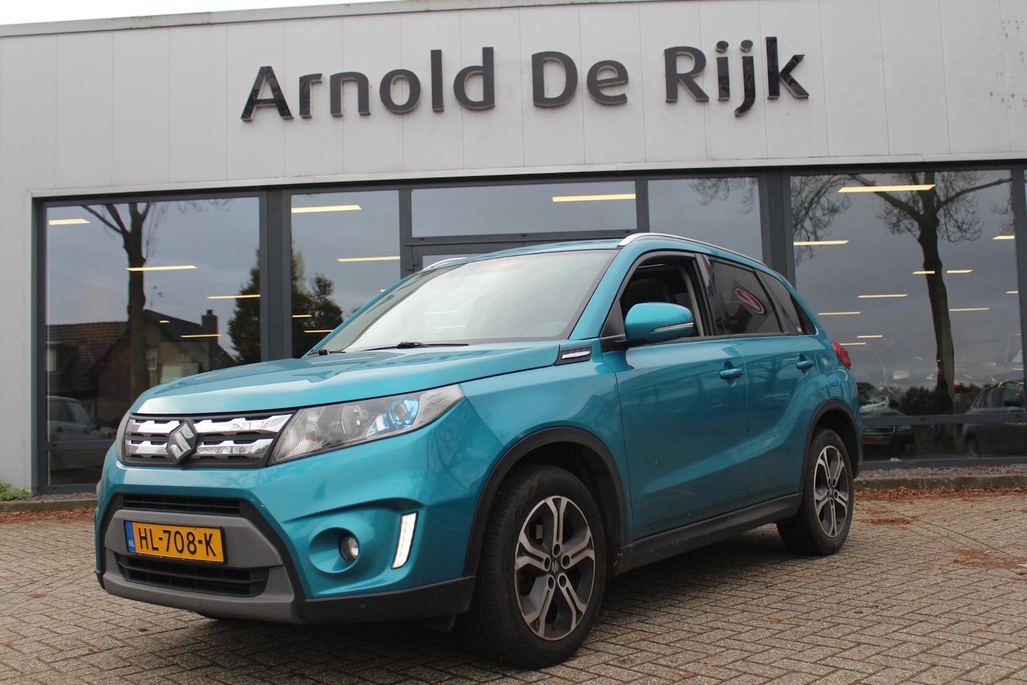 Suzuki Vitara - 1.6 High Executive 1.6 High Executive - AutoWereld.nl