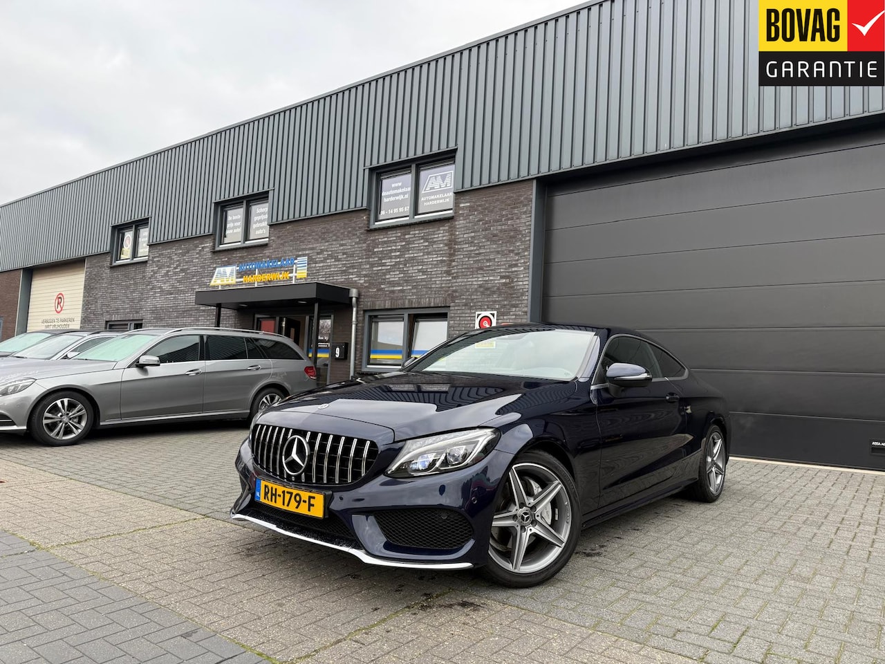 Mercedes-Benz C-klasse Coupé - 180 Premium | 12MND GARANTIE | LED | NAVI | NL AUTO | LMV | - AutoWereld.nl