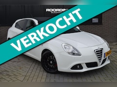 Alfa Romeo Giulietta - Clima|Cruise|Leder|Xenon|Automaat